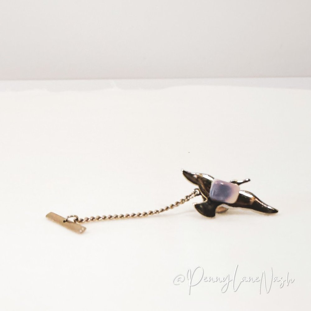 Vintage Bird w/ Blue Stone Tie Tack Chain - Picture 2 of 6